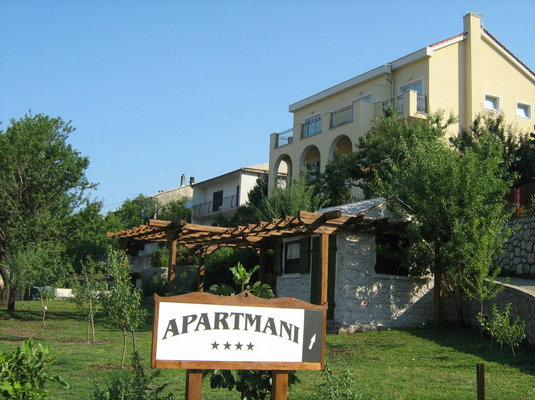 Apartments Laura