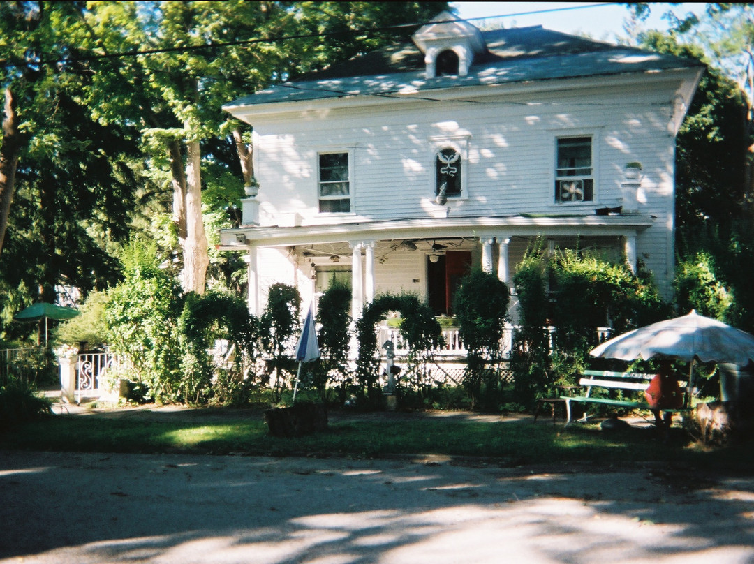 TurnAround Spa Lodge