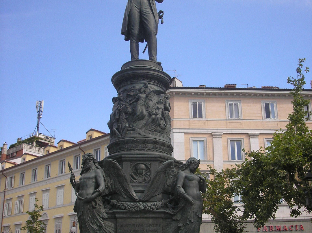 Piazza Venezia-的里雅斯特必去景点
