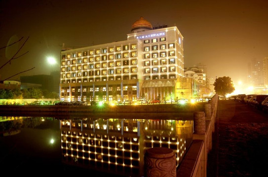 温州云天楼米兰国际大酒店主图