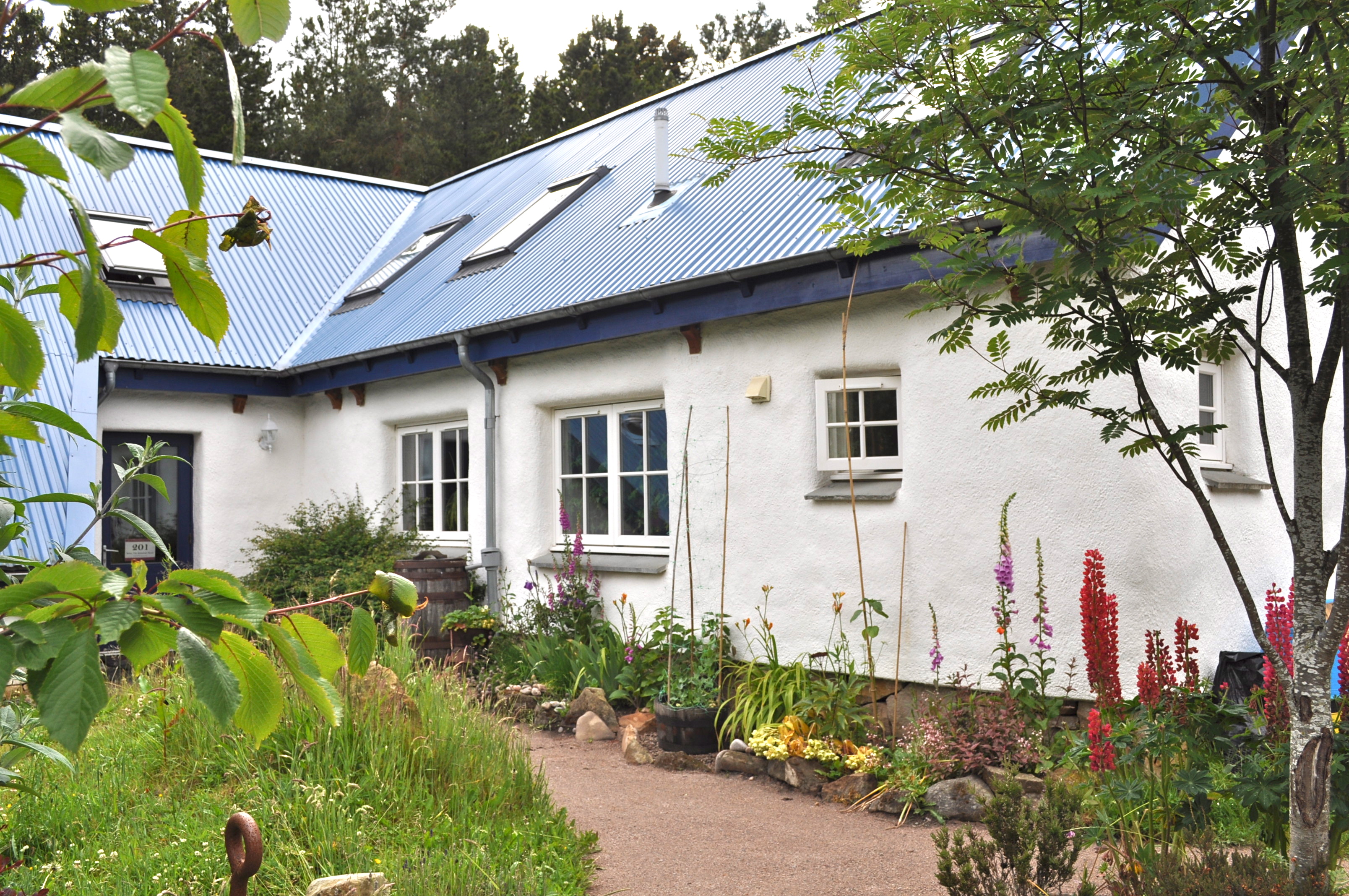 The Strawbale House-官方