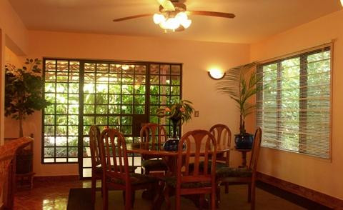 Tranquillity Hill主图