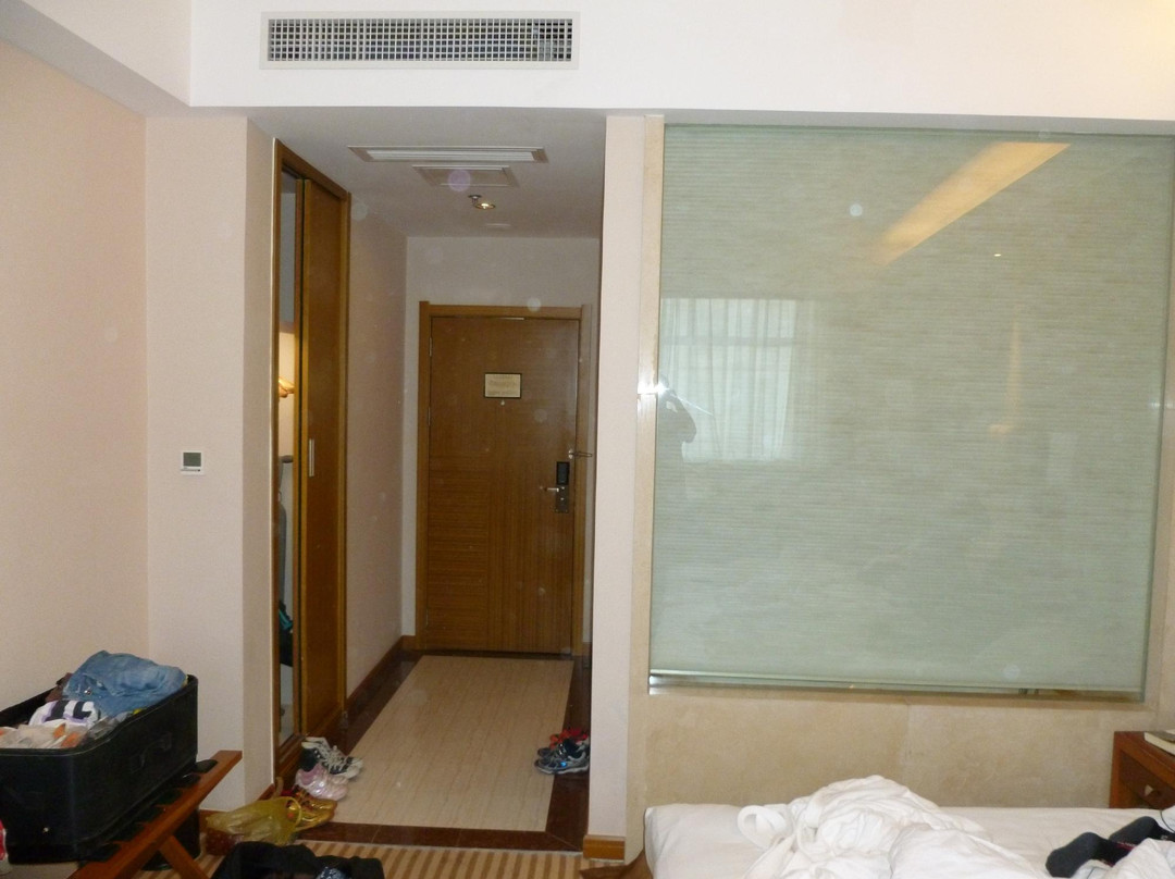 嘉峪关广场假日酒店主图