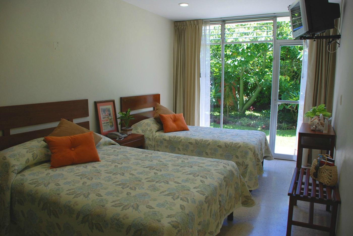 Laureles Hotel-官方