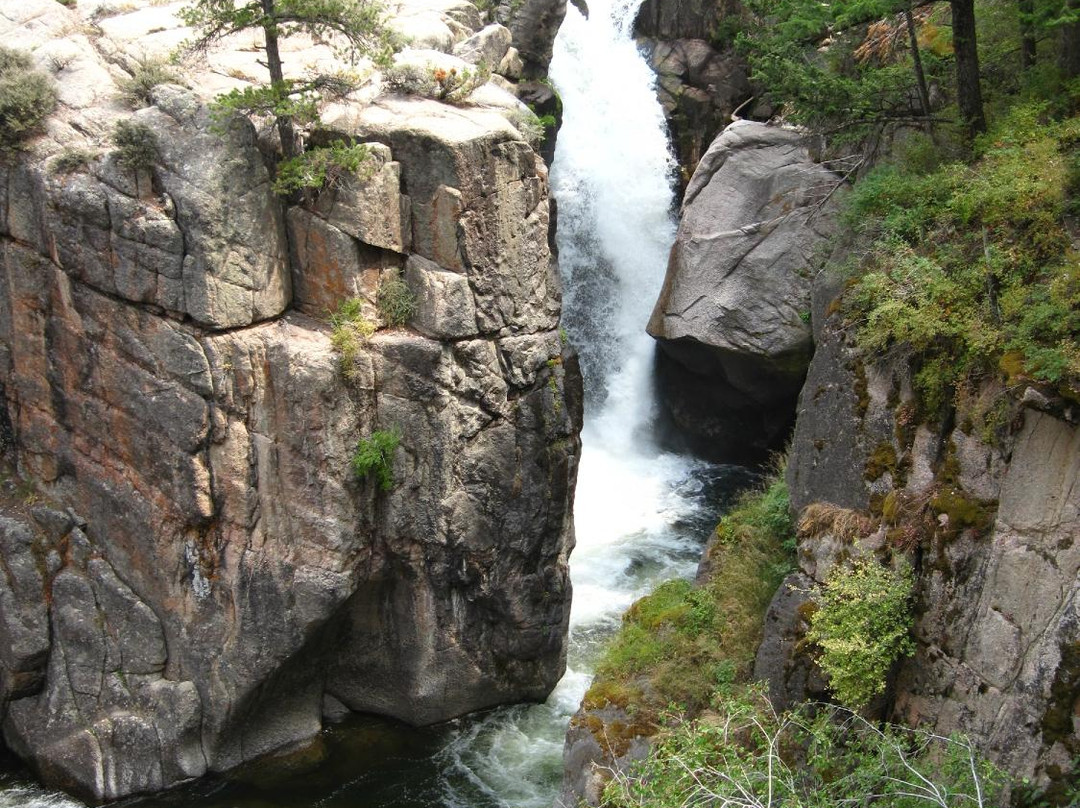 Shell Falls-谢里登必去景点