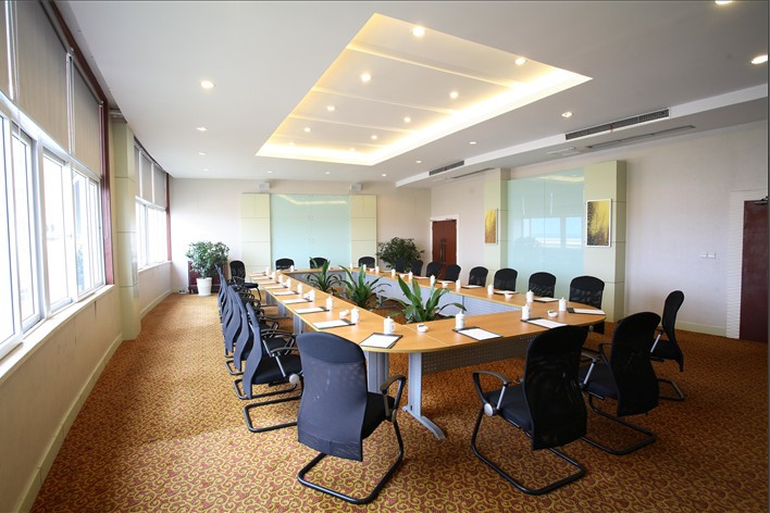 东方山水假日酒店主图