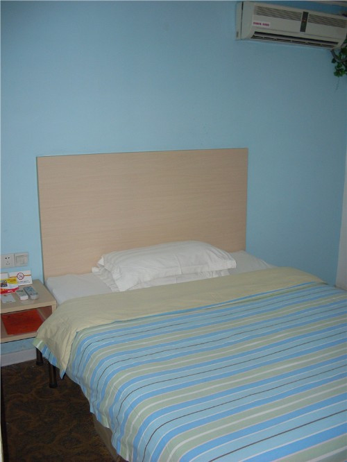 镇江怡莱八佰伴店主图