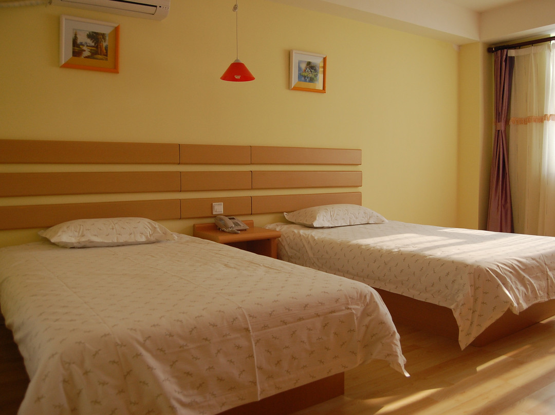 7天优品·荣成高铁站店主图