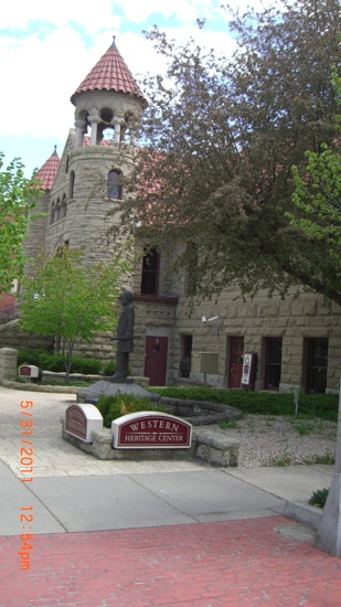 Western Heritage Center-比灵斯必去景点