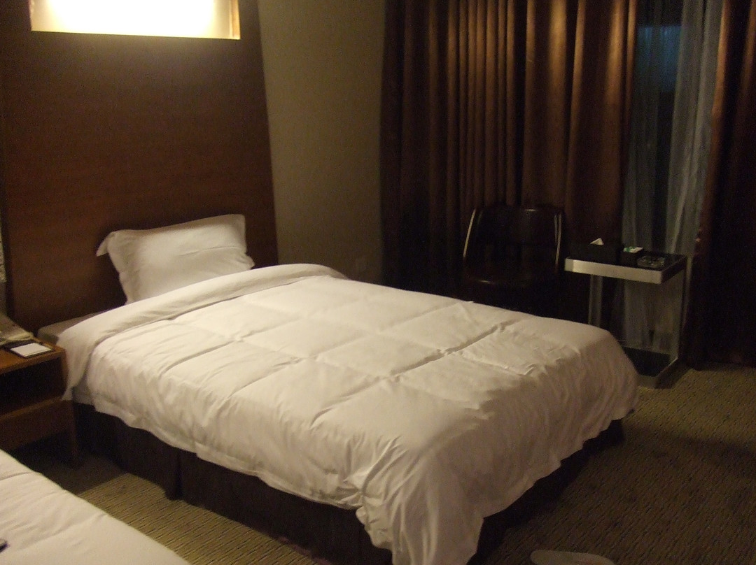 汇丰大酒店主图