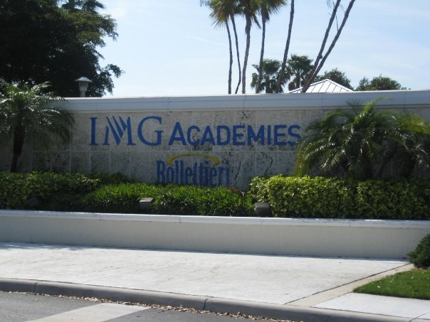 尼克・波利泰里网球学校-布雷登顿必去景点