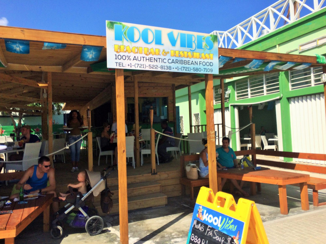 Kool Vibes Beach Bar & Restaurant
