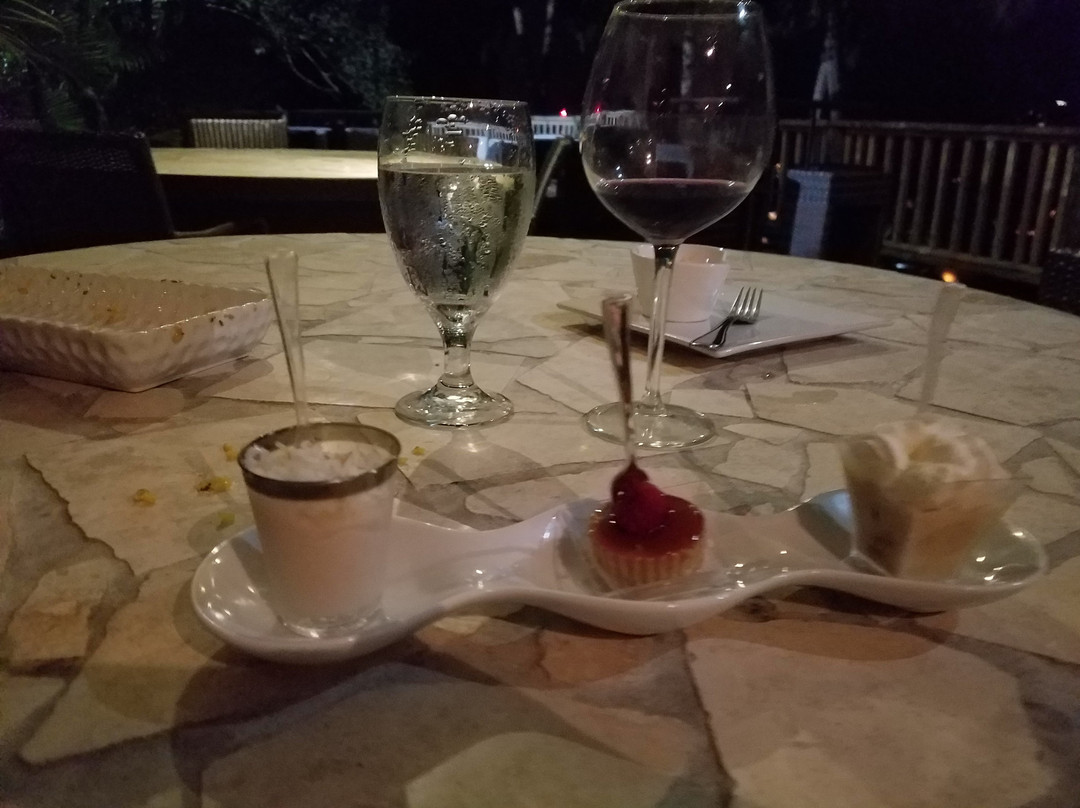 Herreras餐馆和美食-La Cava del Terror