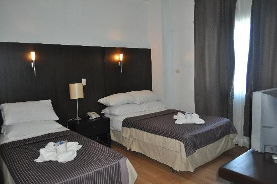 Numancia酒店住宿-巴萨酒店