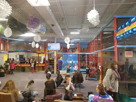 Cafe O'Play-Stow必去景点