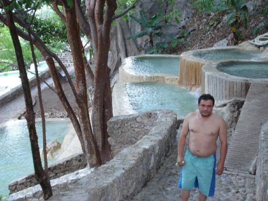 Grutas Tolantongo-Tolantongo必去景点