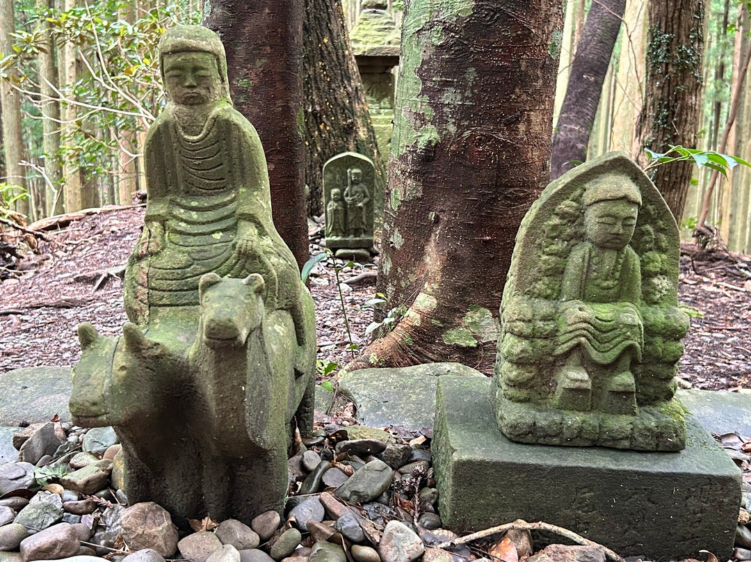 Harioshi Point Gyu-Ba Douji Statue-田边市必去景点