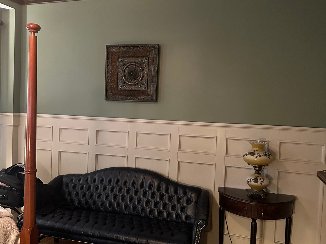 Ash Street Inn主图