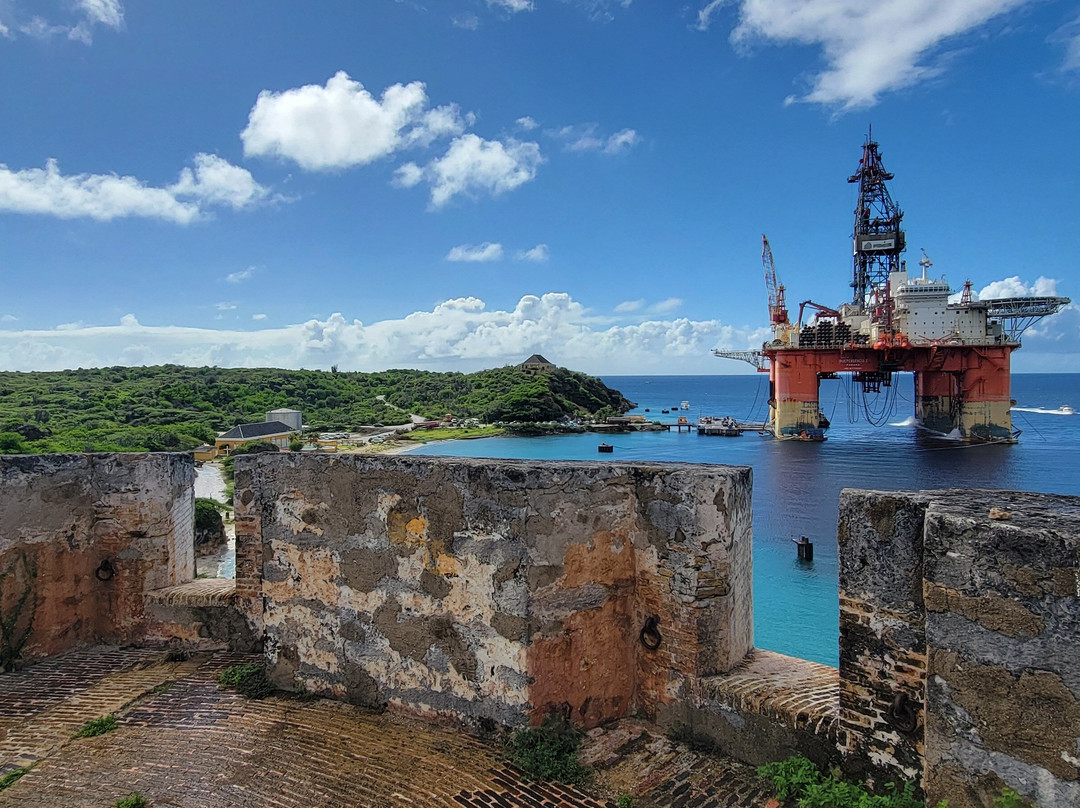 Discover Curacao Tours-威廉斯塔德必去景点