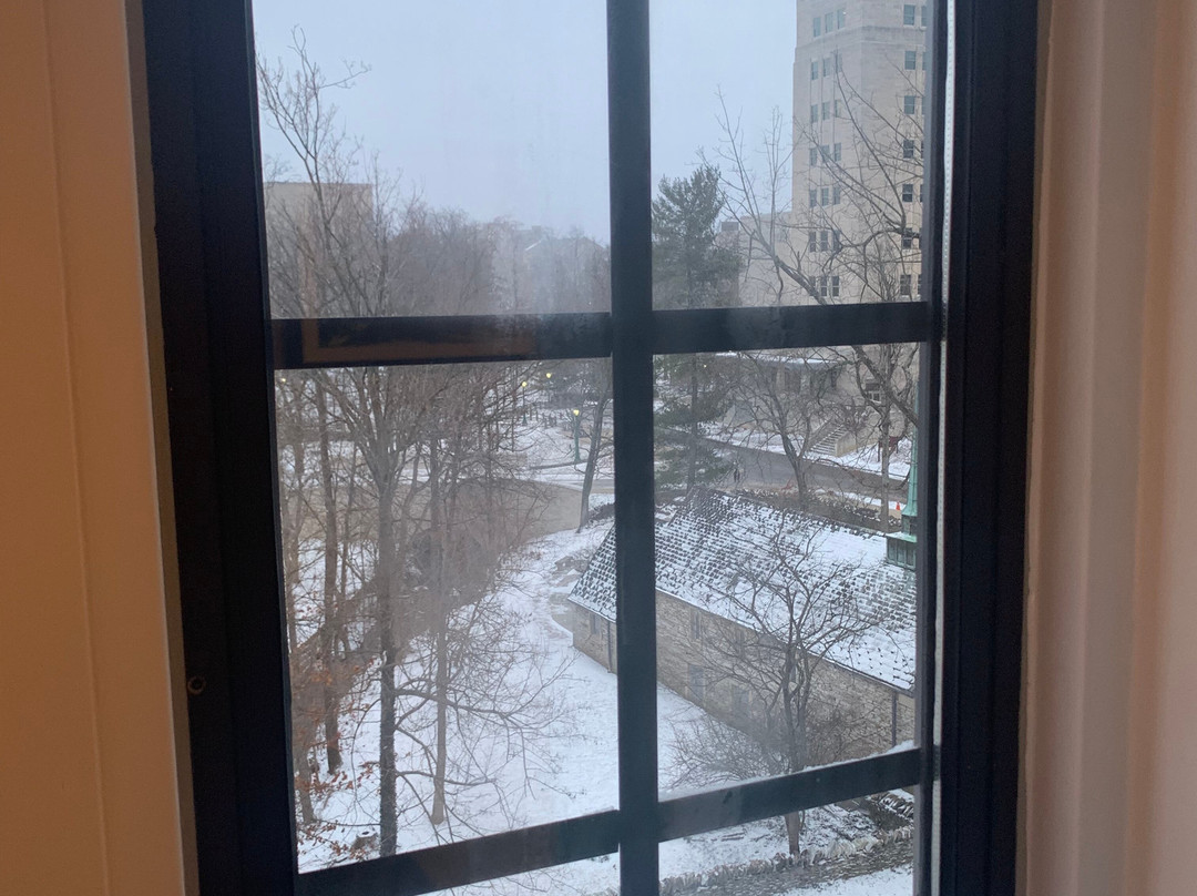 IU Biddle Hotel主图