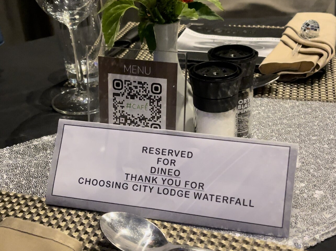 City Lodge Hotel Waterfall City主图