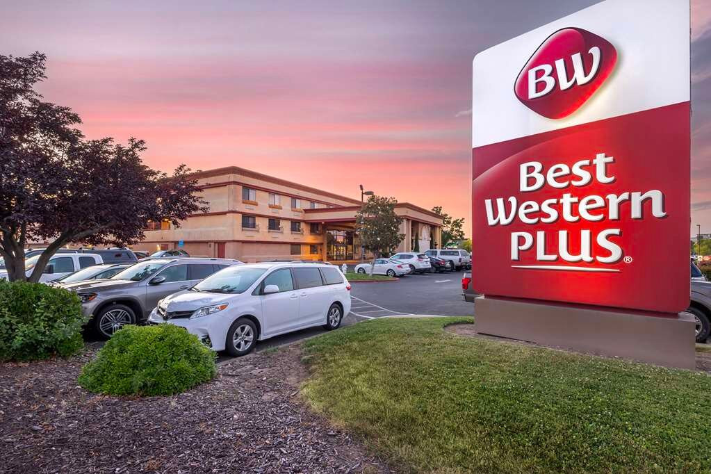 Best Western Plus Orchid Hotel & Suites主图