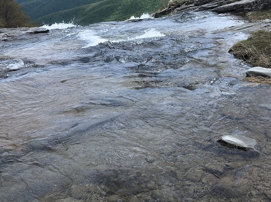 Valle delle Cento Cascate-Cesacastina必去景点
