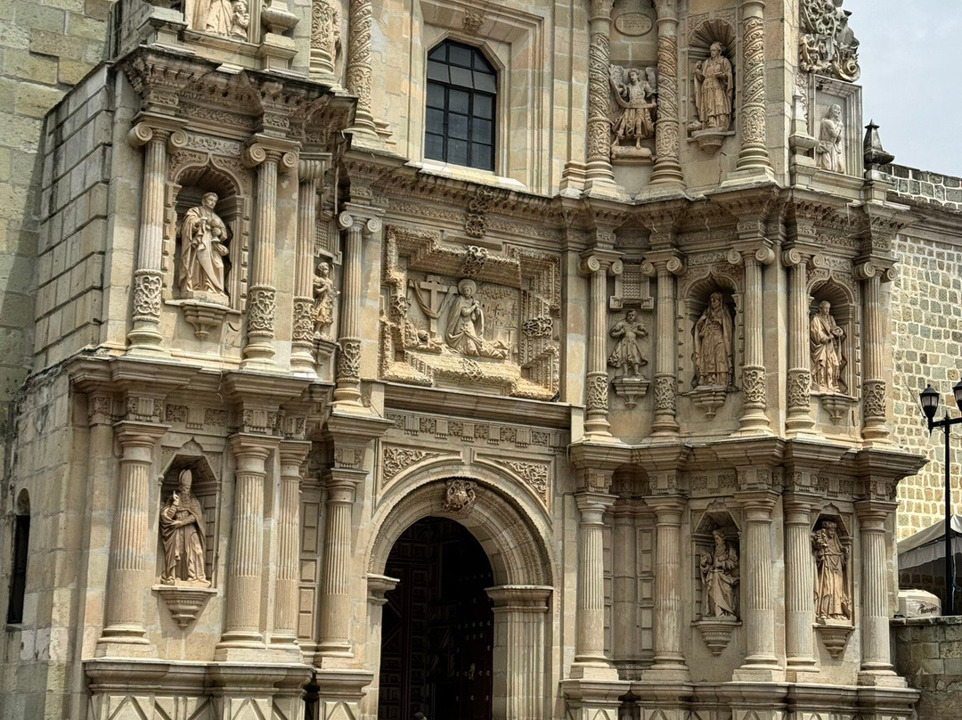 Basílica de Nuestra Señora de la Soledad-瓦哈卡必去景点