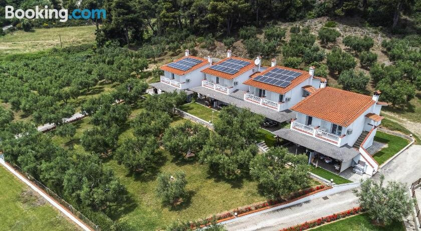 Mola Kalyva Suites