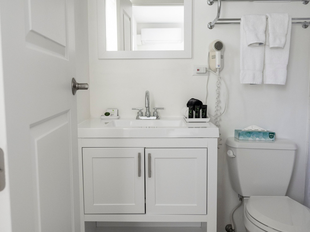 克里尔镇汽车旅馆主图