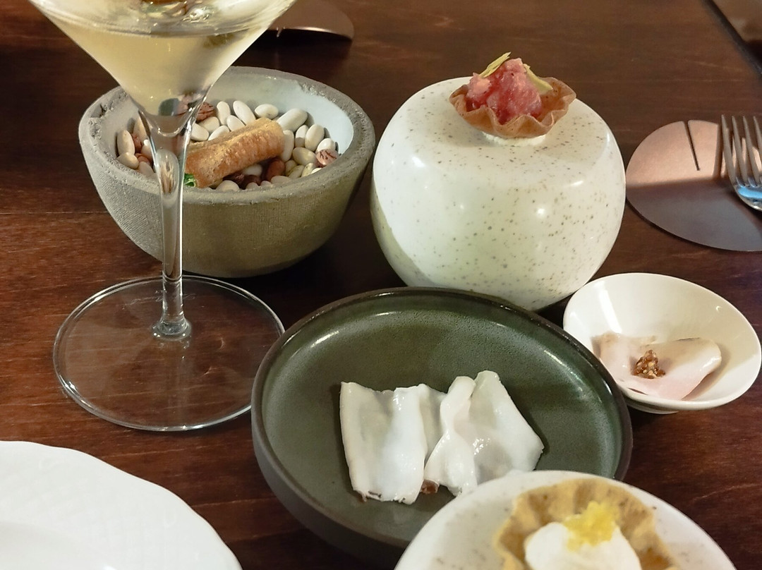 祖尼卡1880餐饮酒店主图