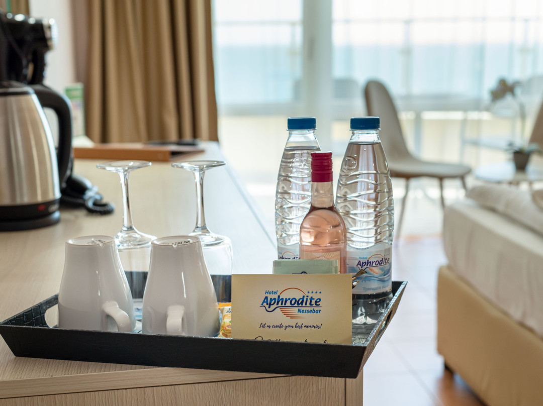 Aphrodite Beach Hotel主图