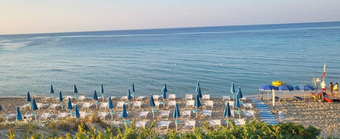 Hotel Caraibisiaco sul mare主图