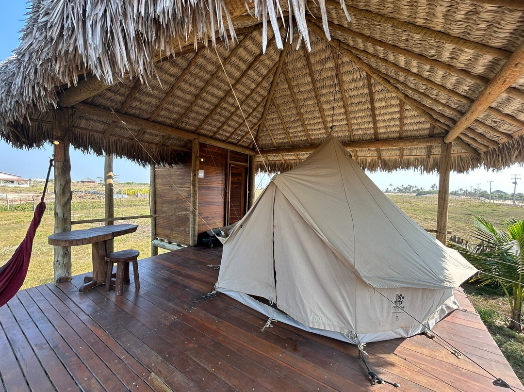 Kitesurf Life Center - IKO Kite School & Lounge & Hotel景点图片