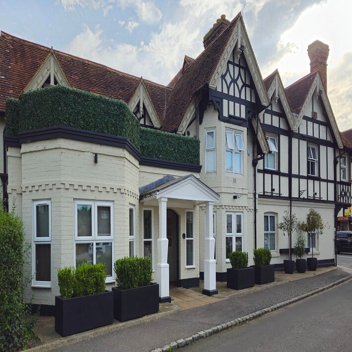 The Hotel Manor