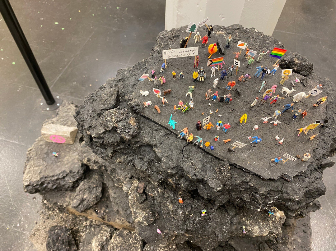 Purkutaide - Ihmemaa X