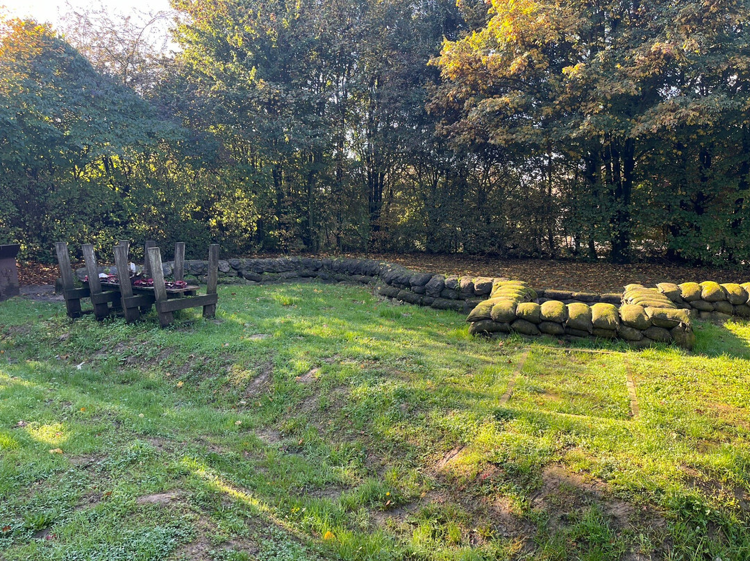 Yorkshire Trench and Dugout景点图片