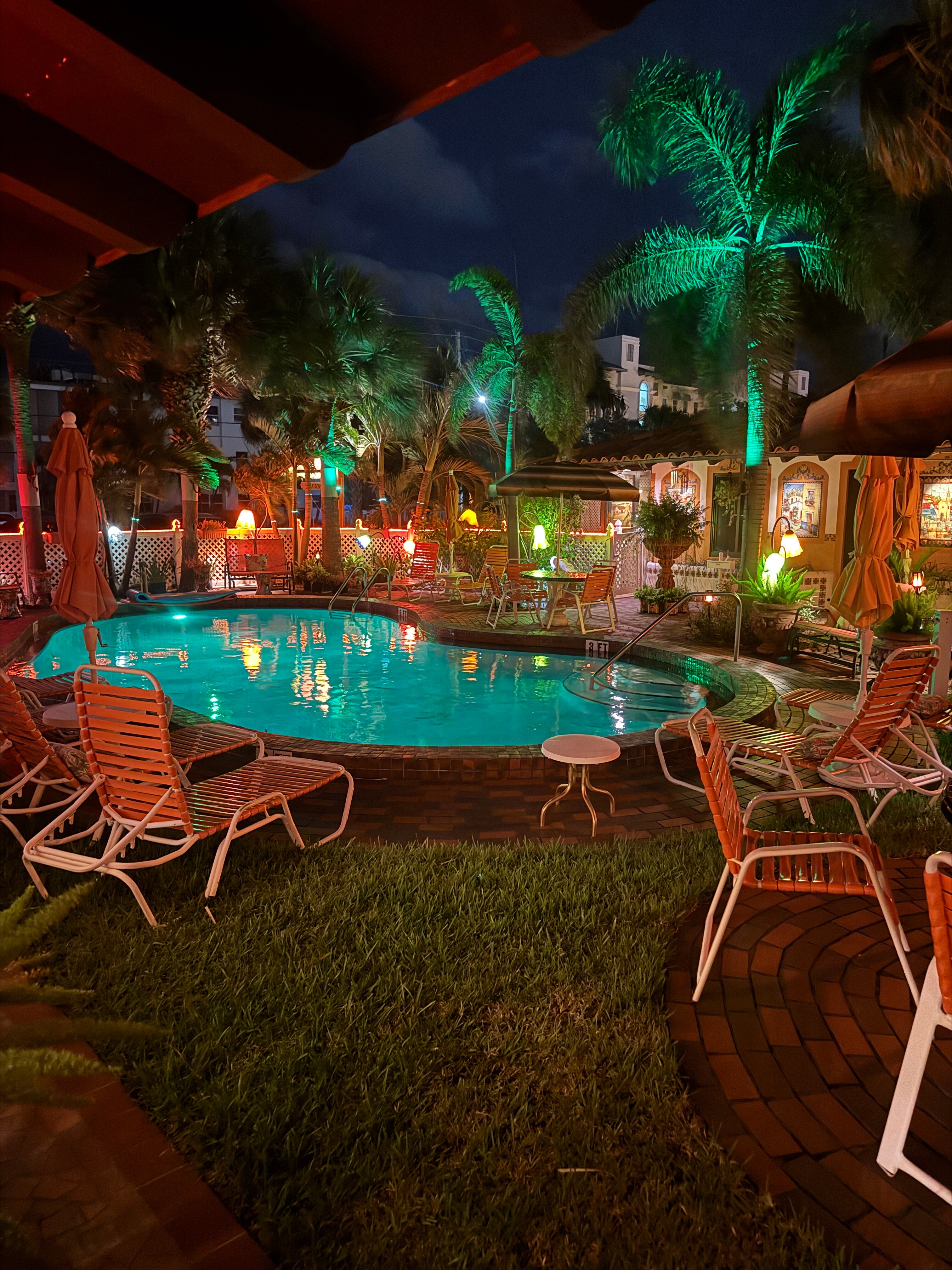 Blue Seas Courtyard-泳池