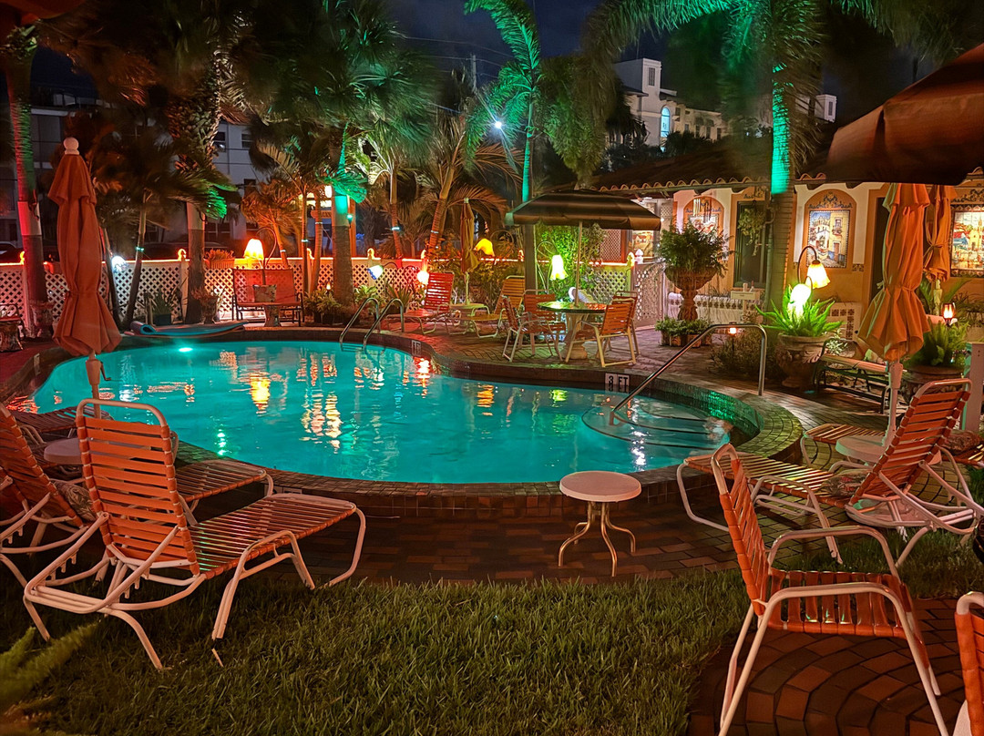 Blue Seas Courtyard主图