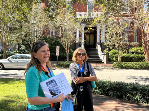 Hip to be Square Savannah Walking Tours-萨凡纳必去景点