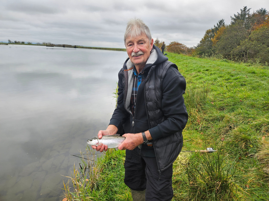 Barnsfold Waters Trout Fishery-普雷斯顿必去景点