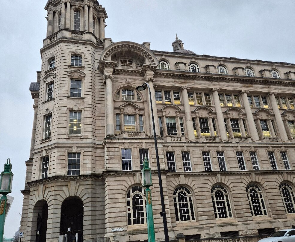 Port of Liverpool Building-利物浦必去景点