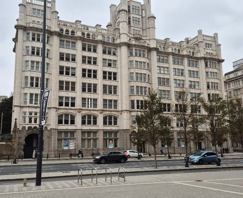 Tower Building-利物浦必去景点