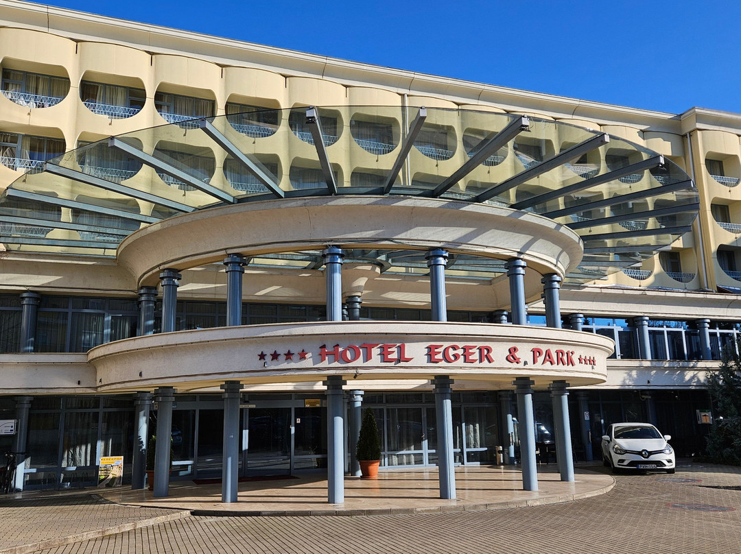 Hotel Eger & Park主图