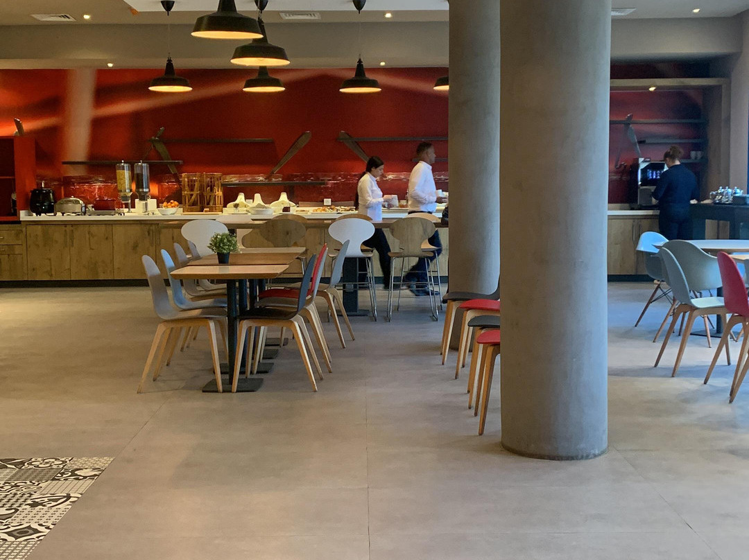 宜必思埃尔加迪达酒店主图