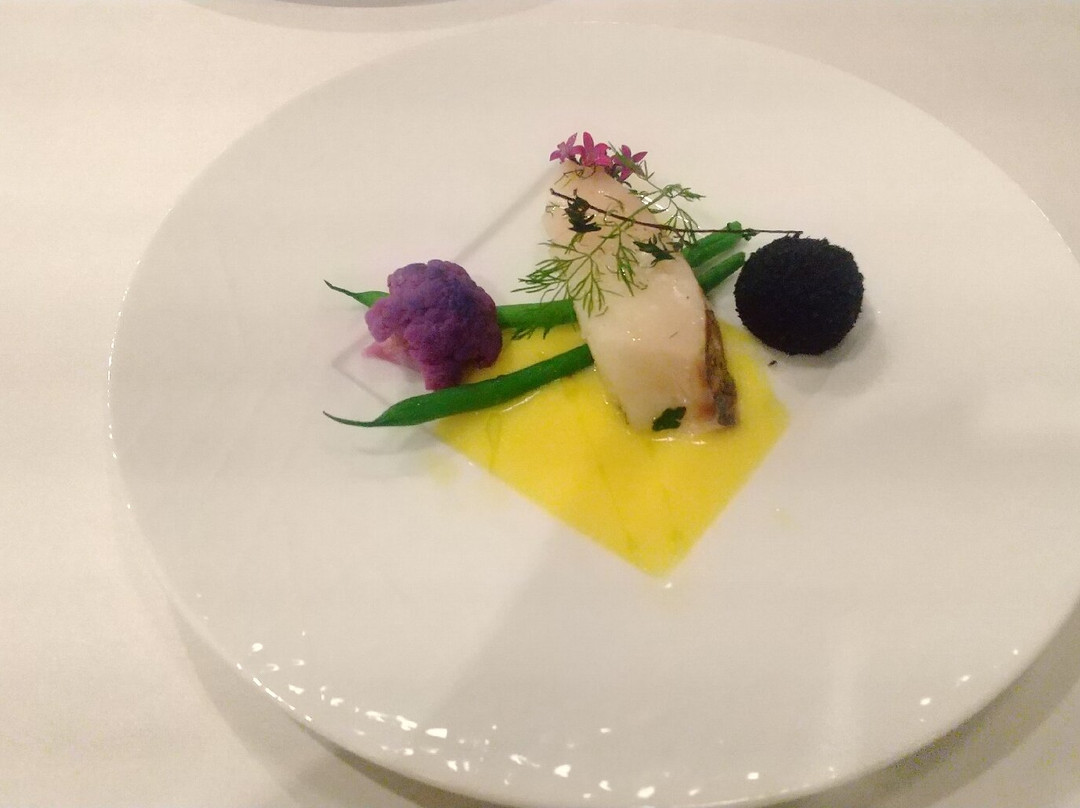 摩尔别墅酒店主图