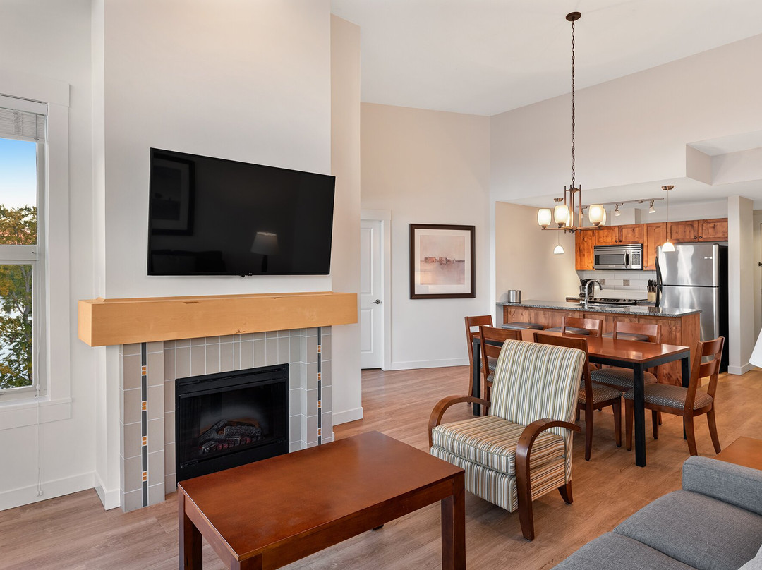 Walnut Beach Resort主图