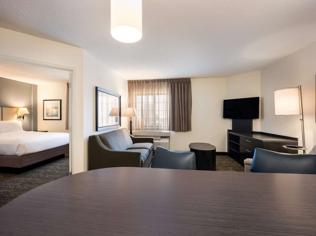 Sonesta Simply Suites Detroit Ann Arbor主图
