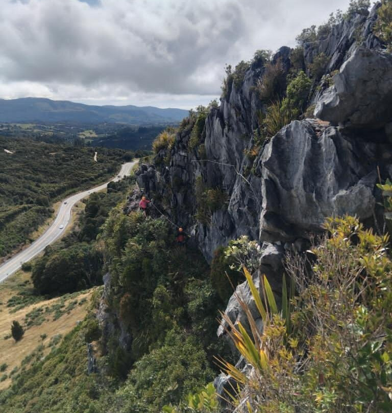 Via Ferrata Takaka Hill景点图片