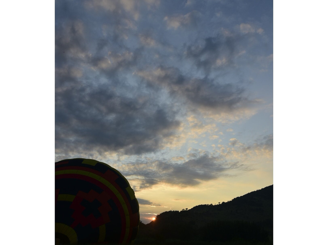 AirVentures Hot Air Ballooning景点图片